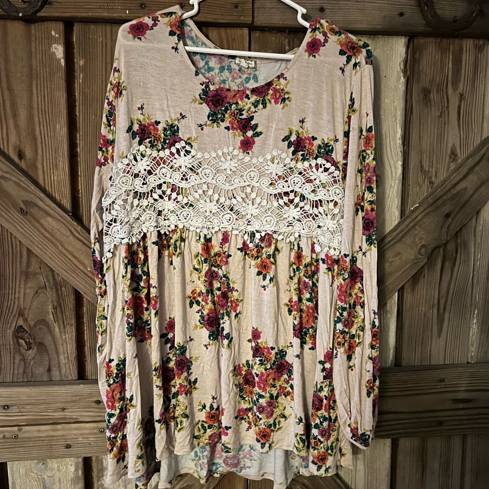 Women’s long sleeve shirt size 1X